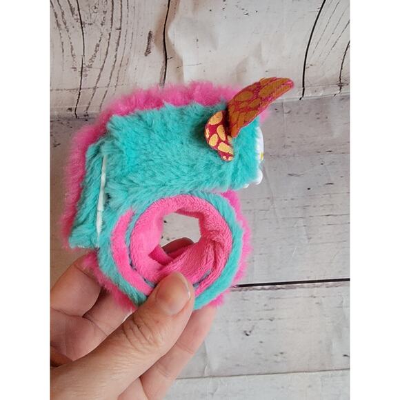 Little Live Wrapples Pet Snap Bracelet Sound Lights Animation Furry Toy Works - Picture 4 of 8